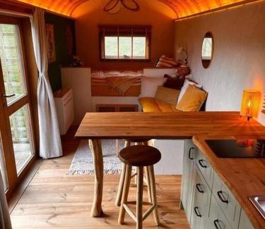 Auffe Ski Chalet | Roulotte en bois tout confort