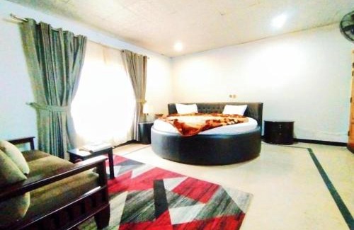 Balakot Resort | Round Bed Cottage Country Club Resorts Balakot
