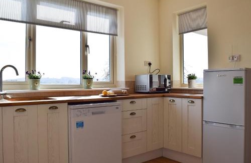 Culworth House | Roundhill: A 4-Star Getaway for Families and Pets