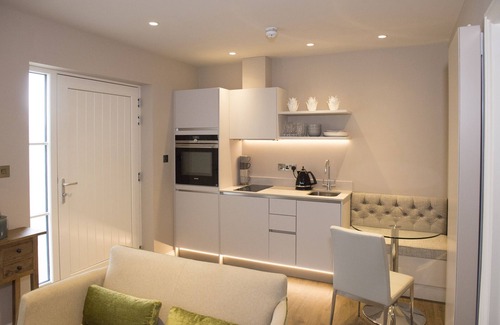 Penrith House | Elegant Roundthorn Country House with Family-Friendly Amenities
