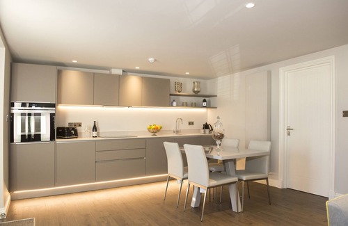 Penrith House | Elegant Roundthorn Country House with Family-Friendly Amenities