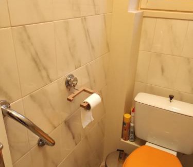 Roussillon House | Welcoming Roussillon: 4-Star Stay with Pool & Pet-Friendly