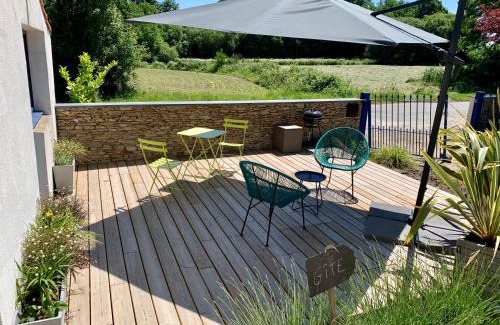 Vue House | Relax at Roustais sous la couette with Ocean Views