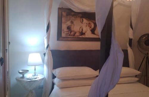 Bolsena House | Family-Friendly Route 66 Motel with Kitchen Amenities