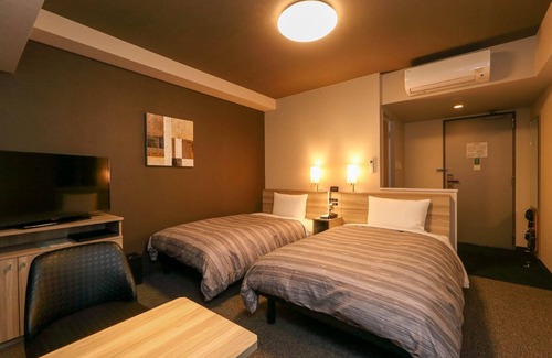 Tokai Hotel | Relax at Route Inn Grantia Tokai: Spa & Family-Friendly