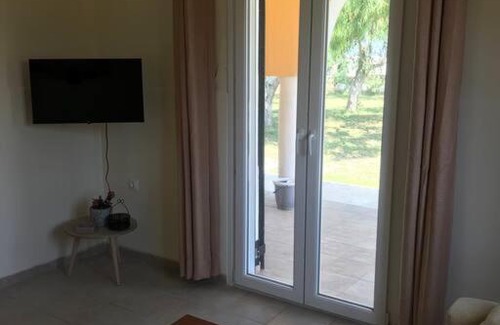 Sidari House | Relax at Rouvas Beach House with Oceanfront Views