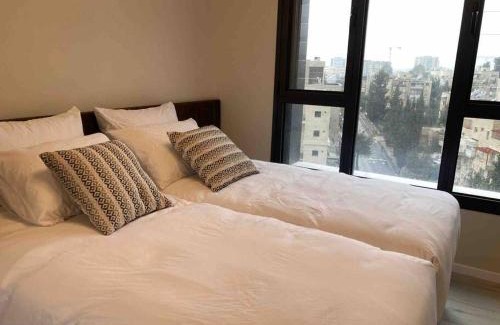 Kiryat Moshe Apartment | Discover Rova1 Boutique: Luxury Condo in Jerusalem