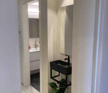 Kiryat Moshe Apartment | Discover Rova1 Boutique: Luxury Condo in Jerusalem