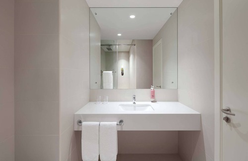 Deira Hotel | Discover Rove City Centre, Deira - Rated 9.4 with Pool & Dining