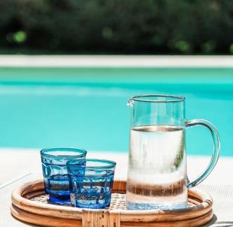 Rovezzano Bed & Breakfast | Discover Rovezzano B&B: Oceanfront Retreat with Pool