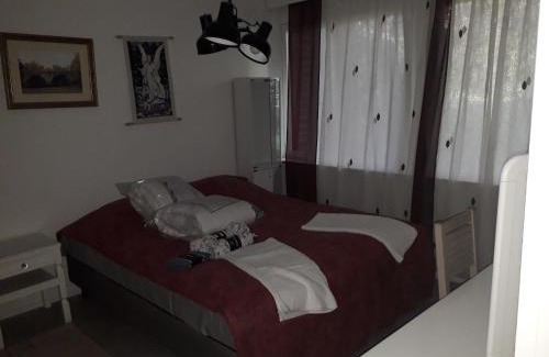 Kemi Apartment | Cozy Row House for 6 with Breakfast and Family-Friendly Perks