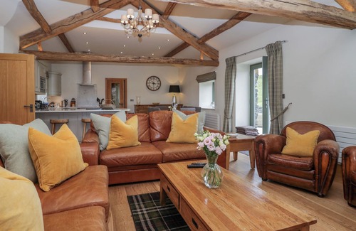Penny Bridge Cottage | Family-Friendly Rowan Cottage with Spa and Hot Tub