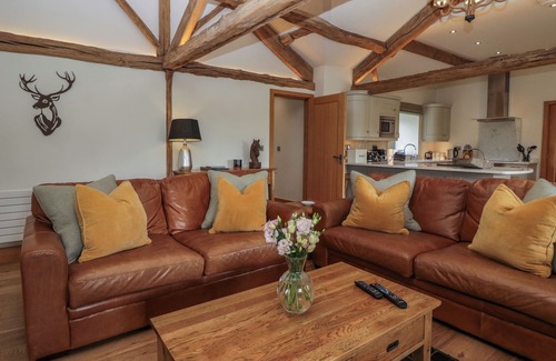 Penny Bridge Cottage | Family-Friendly Rowan Cottage with Spa and Hot Tub