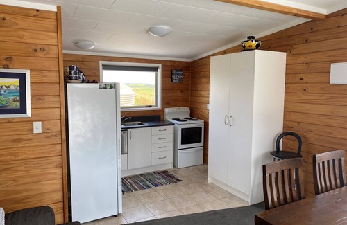 Karkari Peninsula House | Family-Friendly Rowlys Resort with Ocean View & Kitchen