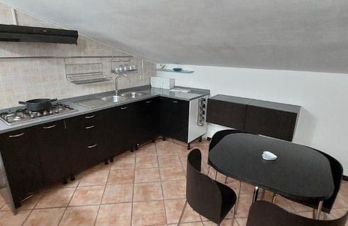 Aprilia Apartment | Inviting Stay at Roxy Camere e Appartamenti with Hot Tub
