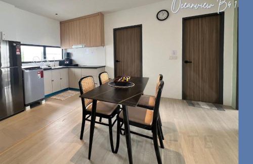 Sematan Apartment | Serene Roxy Sematan Beach Apartment with Oceanfront Views