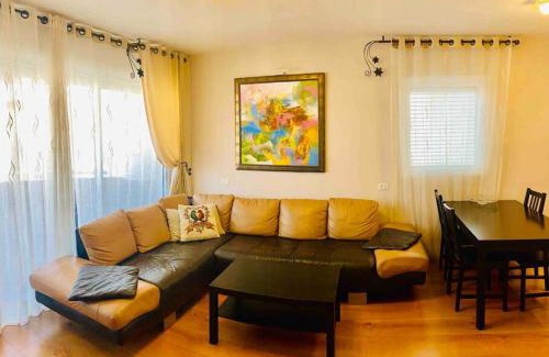 Netanya Apartment | Royal Apartments , Blvd Nitza 8