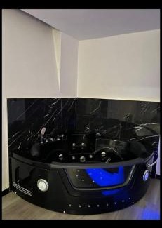 Lonate Pozzolo Apartment | Royal B&B