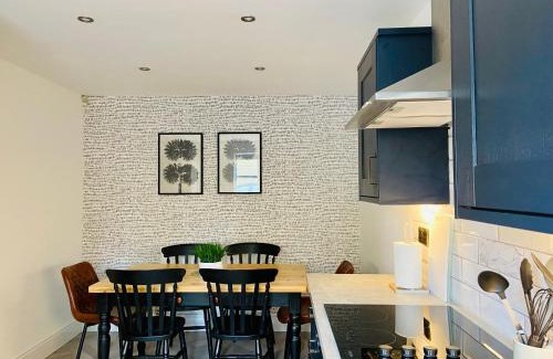 Halifax Apartment | Pet-Friendly Royal Calderdale Lodge - 4-Star Guest Rated