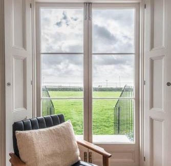 Ramsgate Apartment | Royal Channel Retreat - Serene Apartment with Breathtaking Views