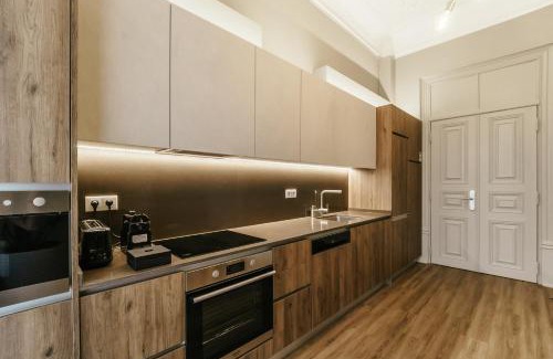 Covilha Apartment | Royal Collection Covilhã: Family-Friendly 4-Star Escape