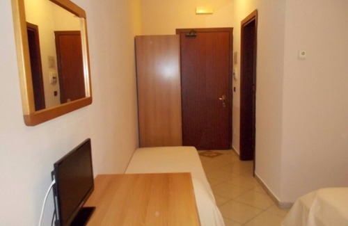 Ospedaletto D'Alpinolo Hotel | Elegant Royal Double Room at Royal Hotel with Breakfast
