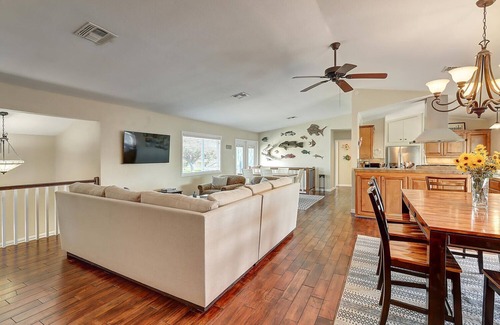 City-by-the Sea House | Exquisite Royal Estes: Canal Front Home with Private Pool