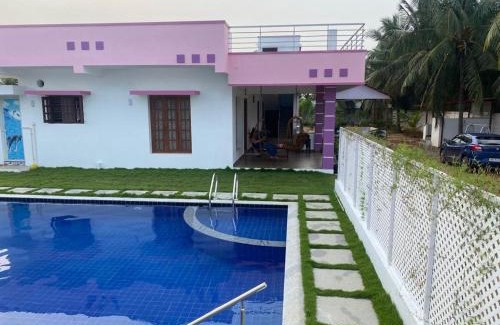 Cheyyur Apartment | Discover Pink Breeze Villa: Pet-Friendly Oceanfront Retreat