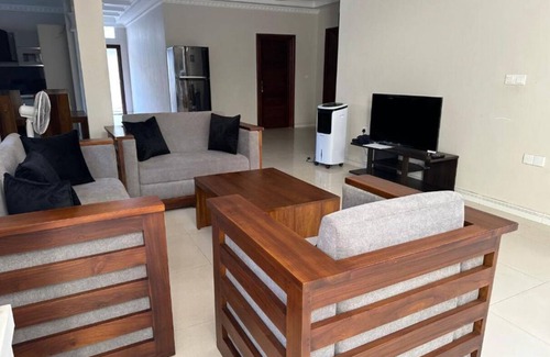 Nallur Hotel | Experience Royal Feather Double Room - Family Friendly Stay