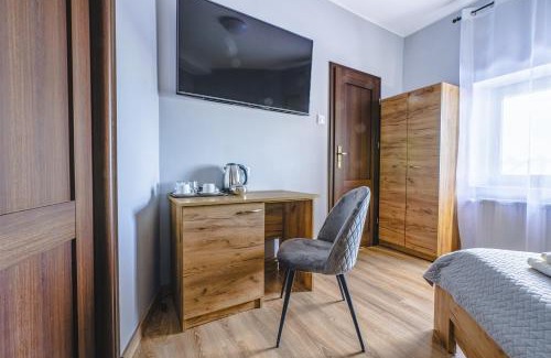 Siedlce Bed & Breakfast | Family-Friendly Royal Gdansk with Breakfast Included