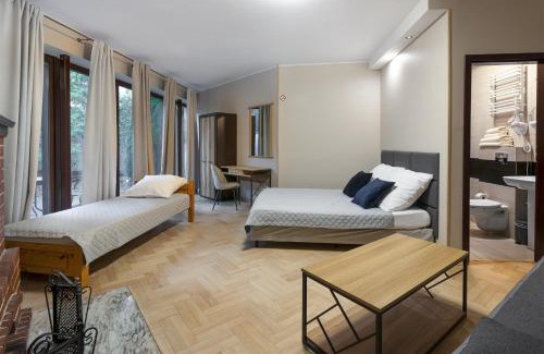 Siedlce Bed & Breakfast | Family-Friendly Royal Gdansk with Breakfast Included