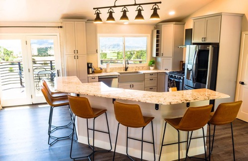 Canon City Cabin | Discover Royal Gorge Cabins: Guest Rated 9.6/10