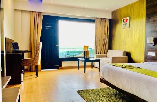 Shilon Bagh Hotel | Discover Royal Green Mashobra: Mountain Views & Pet-Friendly