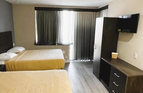 Baychester Hotel | Family-Friendly Royal Hotel in the Heart of Bronx