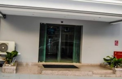 Oshodi-Isolo Hotel | Royal Jatoz Hotel and Suites