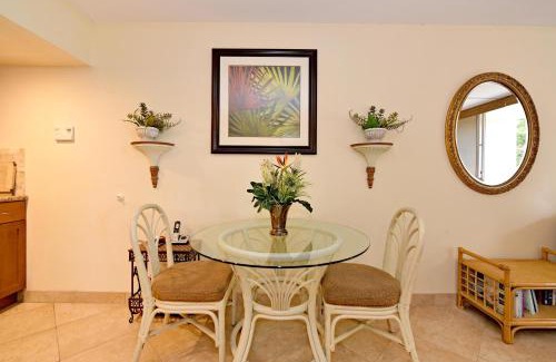 Kahana Apartment | Oceanfront Royal Kahana 104: Family-Friendly Retreat