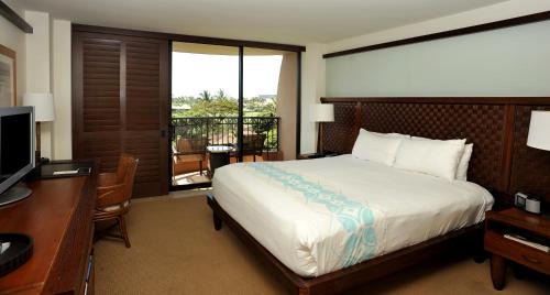 Kaanapali Resort | Experience Oceanfront Bliss at Royal Lahaina Resort & Bungalows