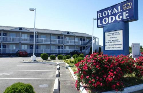 Absecon Hotel | Eco-Friendly Royal Lodge with Spa and Breakfast Included