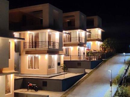 Igatpuri Villa | Discover Royal Meadows - Igatpuri: Family-Friendly Retreat