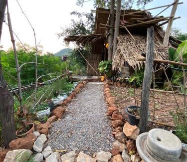 Ratchaburi Other | Discover Royal Mountain Hut: Family-Friendly Retreat
