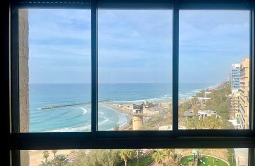 Netanya Apartment | Oceanfront Escape at Royal on the Sea with Breakfast Included