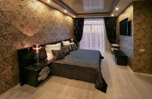 Pereslavl-Zalesskiy Hotel | Cozy Royal Palace: Enjoy Breakfast with High Guest Ratings