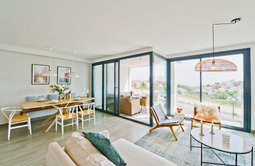 Chimenea Villa | Oceanfront Bliss at Royal Palm 36 with Pool Access