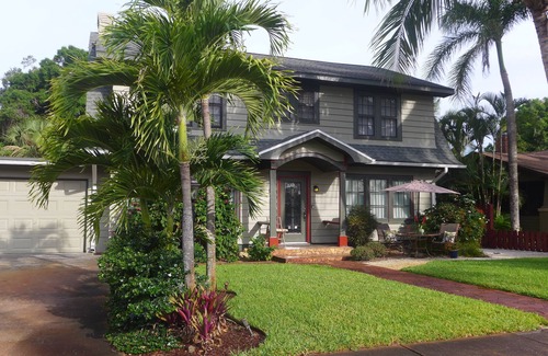 Altamont Manor Apartment | Royal Palm Apt: Renovated 1BR Oasis with Oceanfront Views