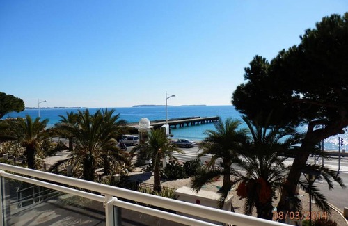 La Bocca Apartment | Experience Royal Palm: Oceanfront Paradise with Pool Access