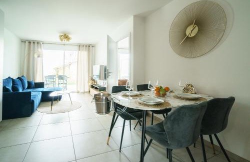 Evian-les-Bains Apartment | Top-Rated Royal Park Lake View Apartment for Families