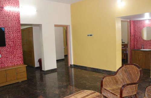 Courtallam Apartment | Experience the Royal Breeze Pool Villa at Five Falls, Coutralam