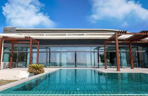 Abu Dhabi Villa | Royal Retreat Villa by Silk Valley at Nurai Island