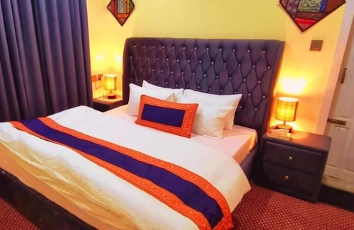 Hunza Villa | Cozy Royal's Villa by Premiere Inn - Family-Friendly Retreat