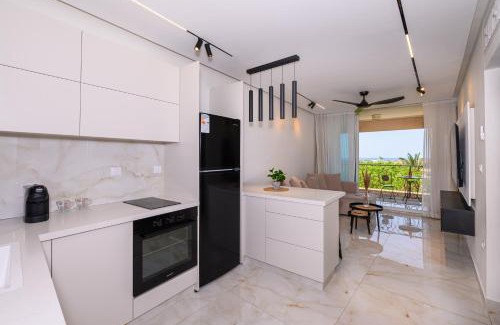 Caesarea Apartment | Elegant Suite Marina Caesarea with Ocean Views & Private Pool